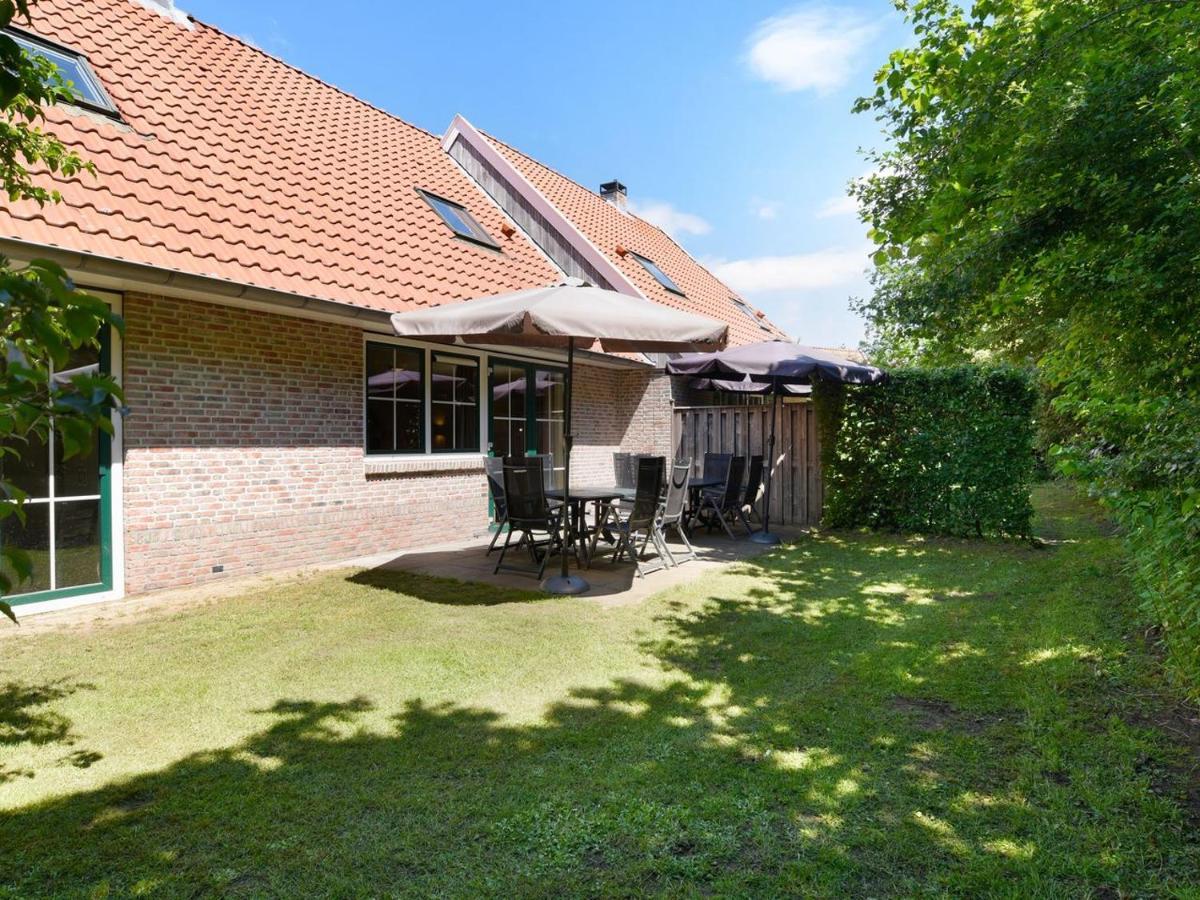 Landal Landgoed De Hellendoornse Berg Hotel Haarle Exterior foto